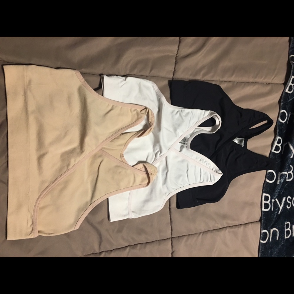 Medela nursing bra’s